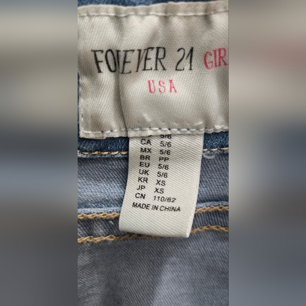Jean jacket - Picture 3 of 5